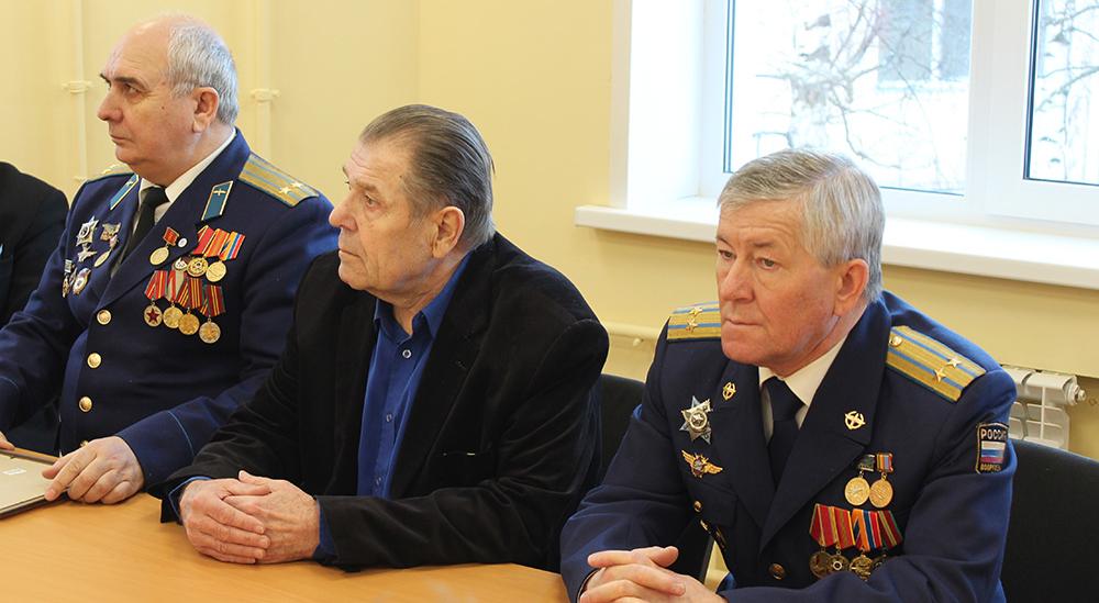 В Архангельском обкоме состоялся торжественный прием ветеранов вооруженных сил